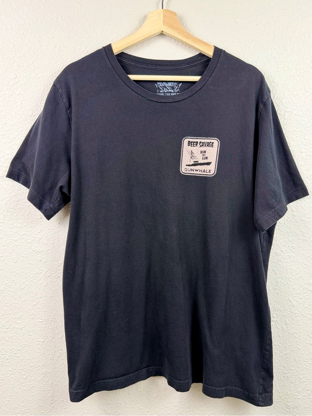 Beer Savage x Gunwhale Graphic T Shirt Mens XL Black Fishing Beer Tee